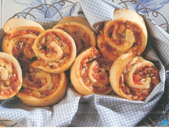 Pizzahjul med ananas og skinke