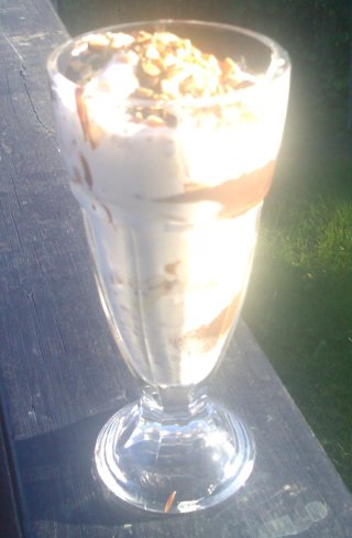 Chocolate Banana sundae